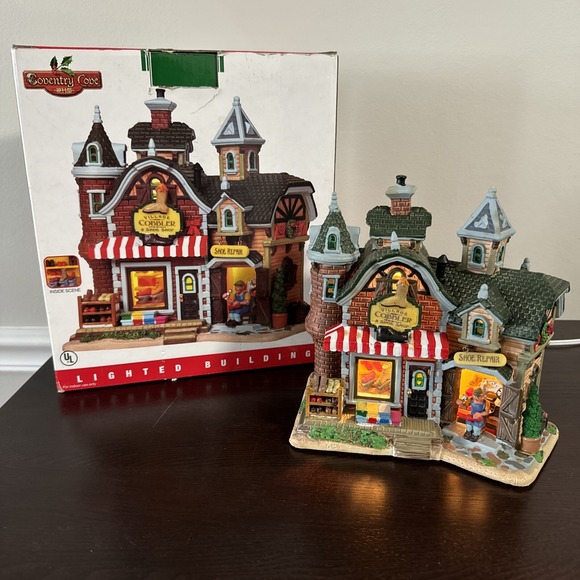 Lemax Coventry Cove Christmas Village Shoe Cobbler Lighted 2008 Retired Box - Picture 1 of 7
